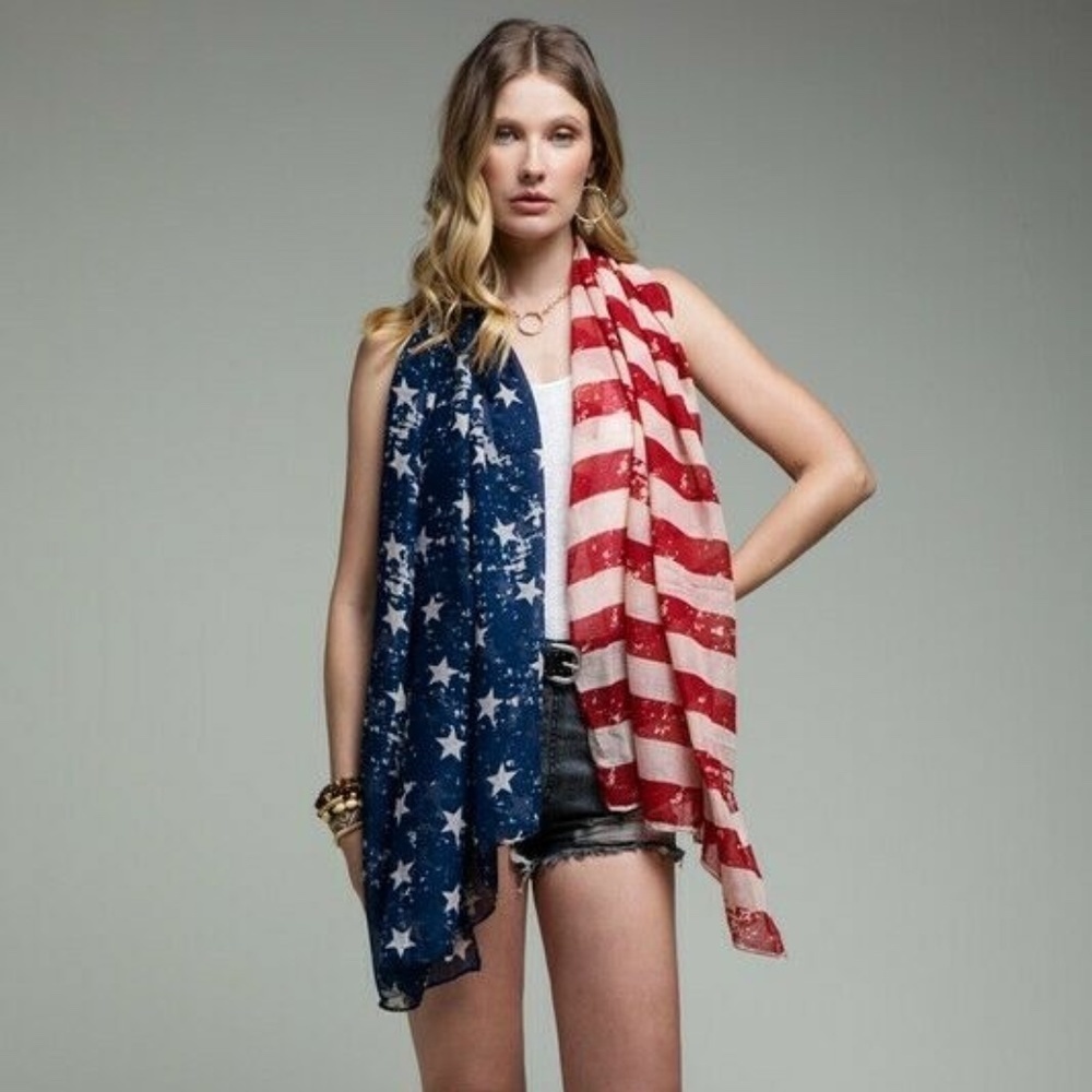 Women's New Ruggine Patriotic Oblong American Flag Scarf